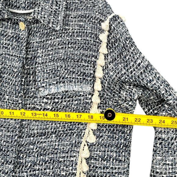 Zara Basic Boucle Blue White Tassel Patch Pockets Button Up Tweed Jacket Size M - Picture 8 of 8